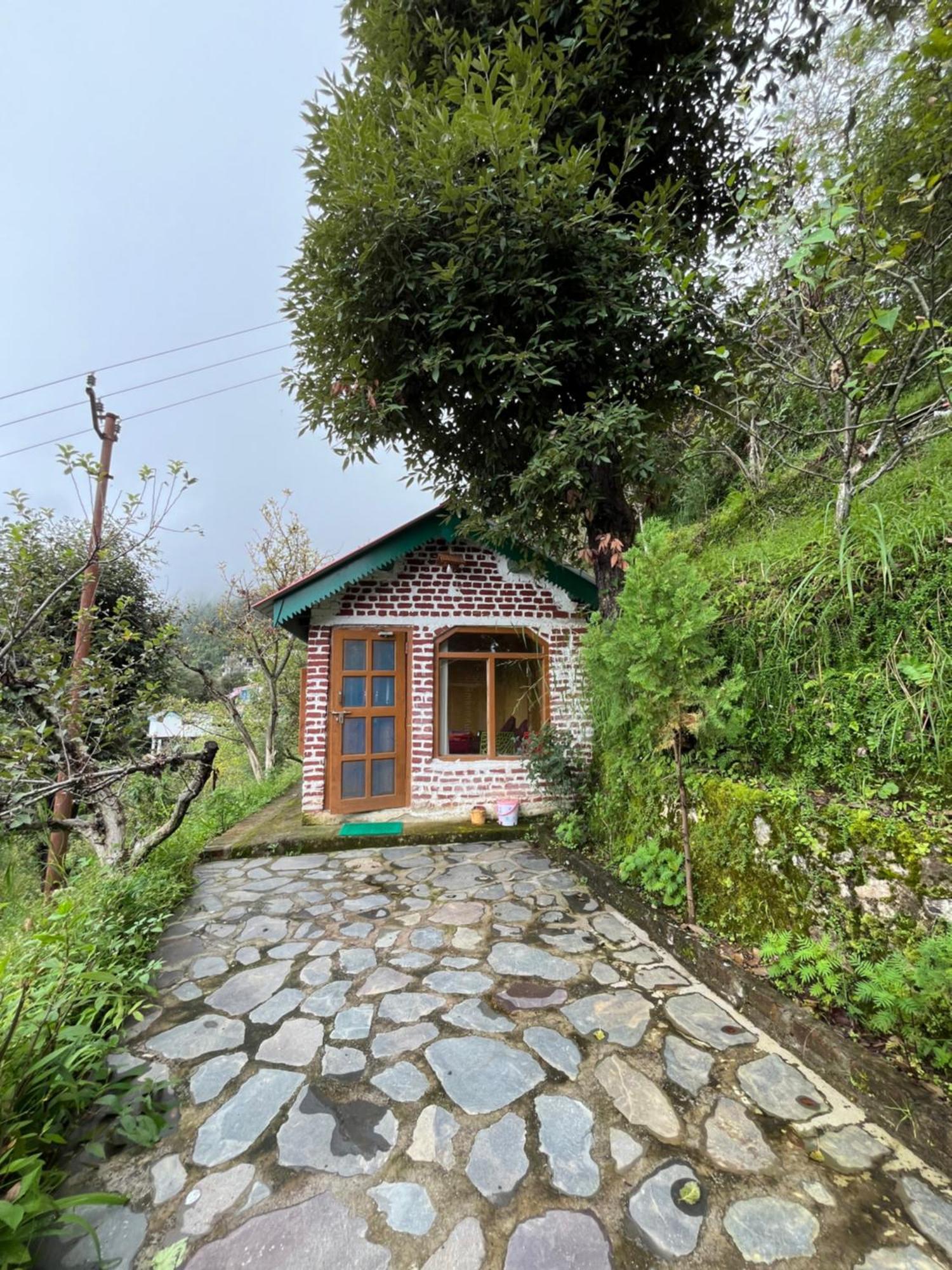 Apple Garden Cottages And Restaurant Дганолті Екстер'єр фото